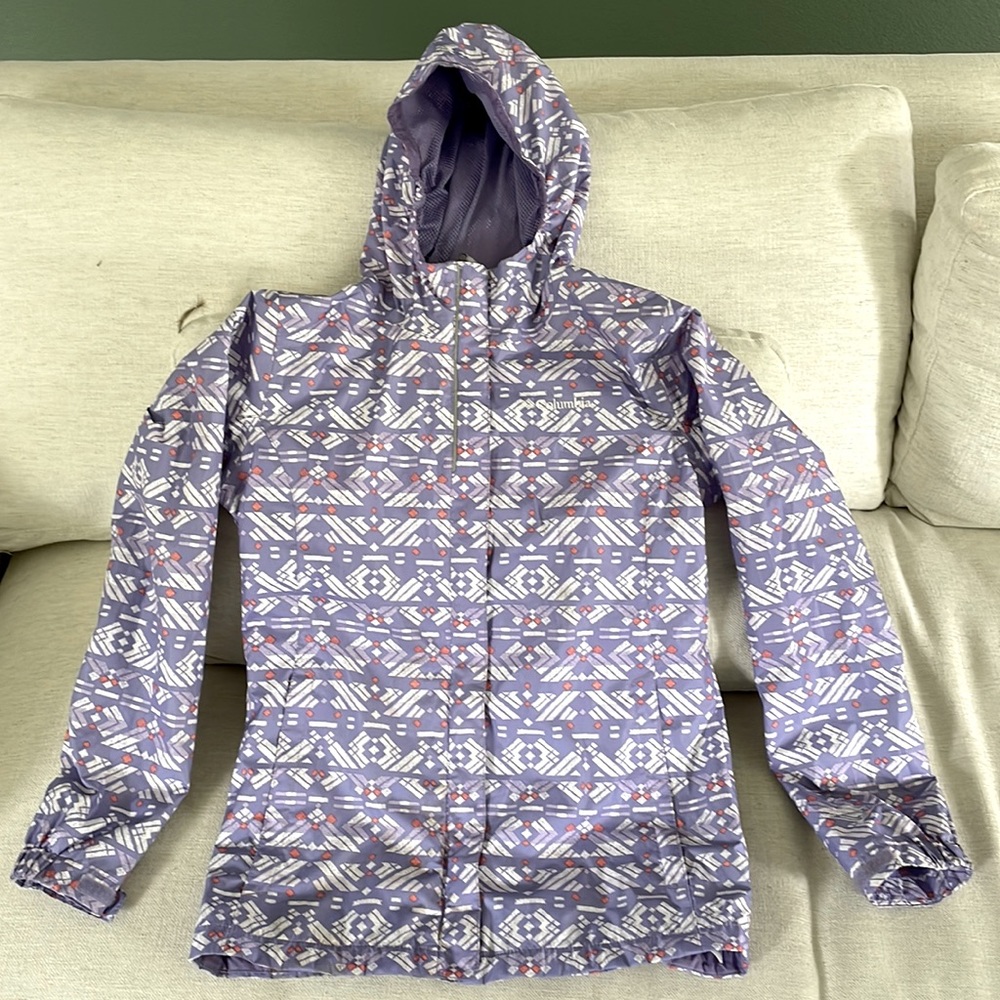 Columbia raincoat. Size L (14/16). Purple geometric pattern.